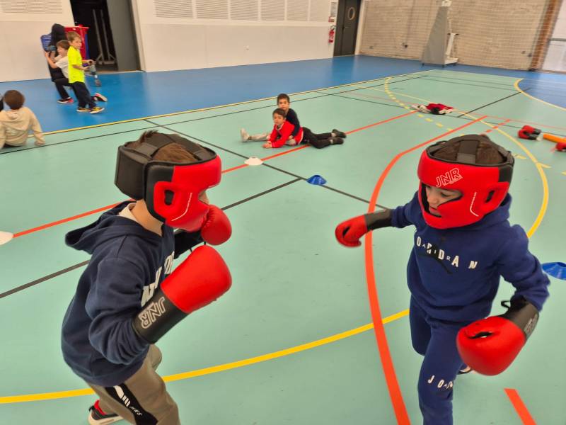 Initiation à la boxe et à la MMA sur la Côté Bleue