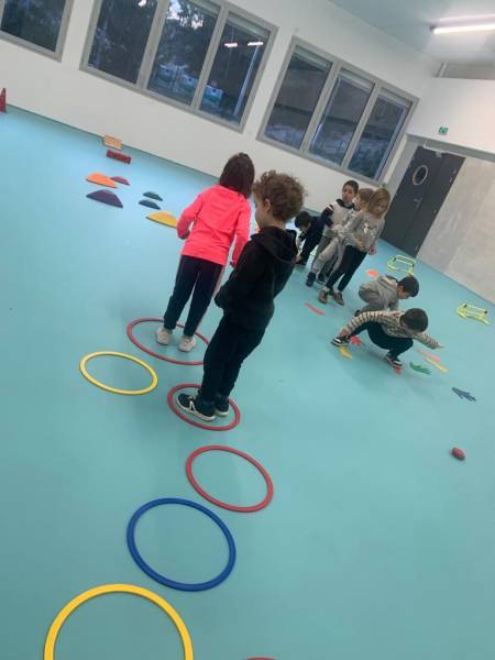 Motricité, athlétisme pour jeune public proche de Marseille 